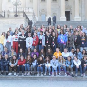 Brownley Meets with Students from La Reina Middle School