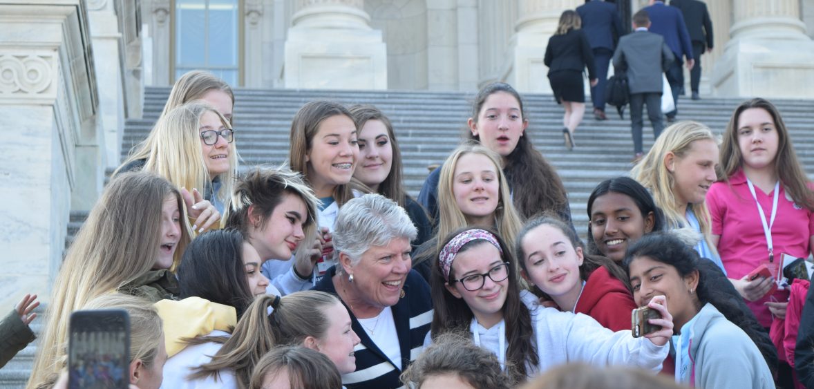 Brownley With La Reina Students