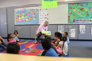 Brownley Reads to Students as Part of the Annual “Take 5 and Read to Kids” Event