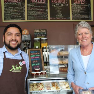 Brownley Visits Xielo Artisan Desserts in Oxnard